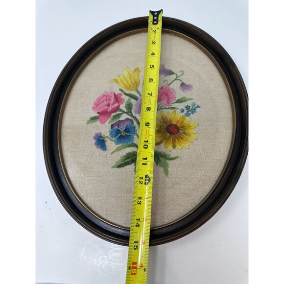 MCM Botanical Embroidery Oval Frame Crewel Floral Wall Art Needlepoint Vtg 2 - Picture 11 of 16